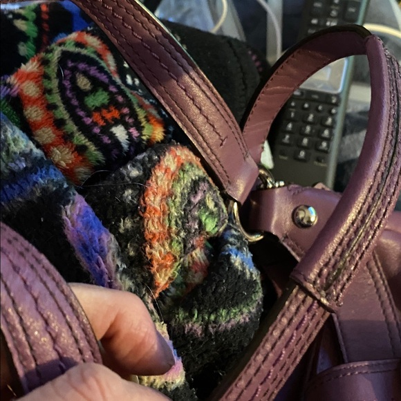 Coach Mauve Leather Shoulder Bag with Buckle Detail New - Picture 16 of 16